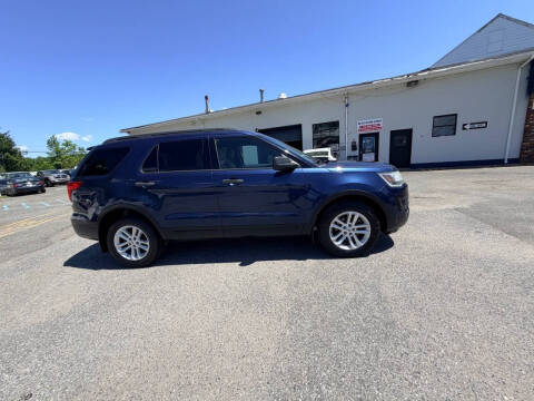 2016 Ford Explorer