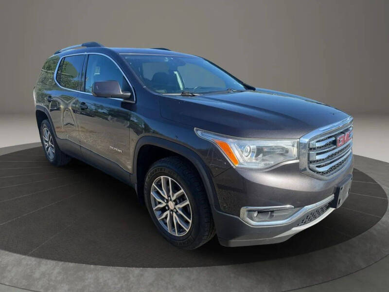 2017 GMC Acadia SLE-2