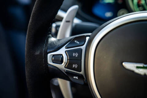 2019 Aston Martin Vantage