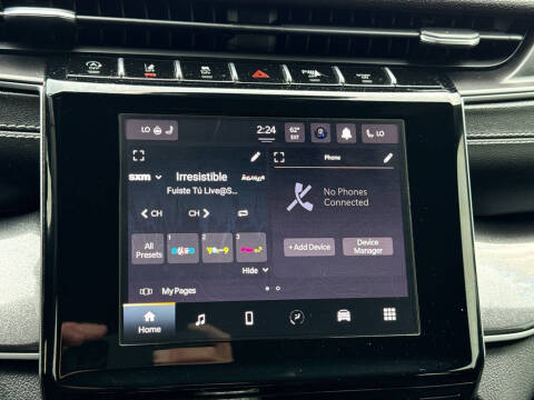 2022 Jeep Grand Cherokee Altitude