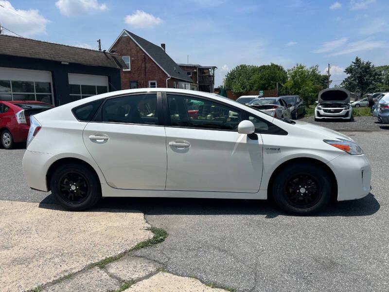 2015 Toyota Prius Three