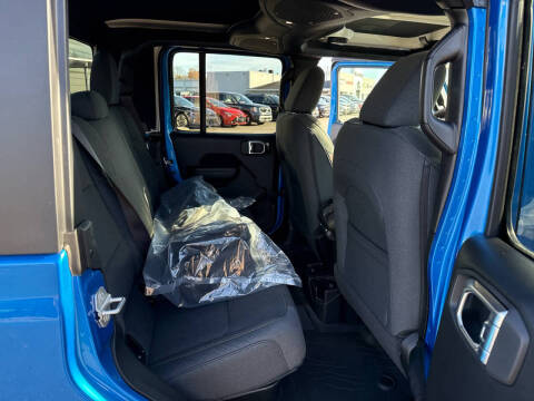 2026 Jeep Gladiator Willys