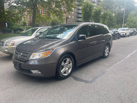 2011 Honda Odyssey for sale at Gallery Auto Sales in Bronx NY