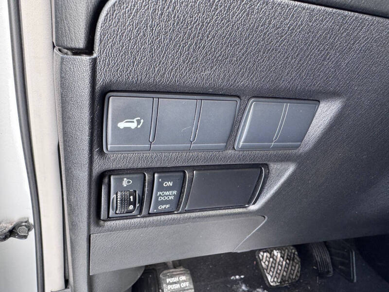 2017 Nissan Armada SL