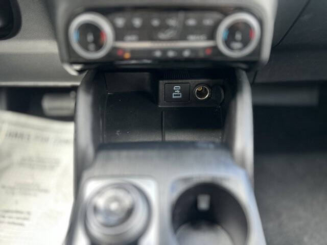 2022 Ford Escape SE