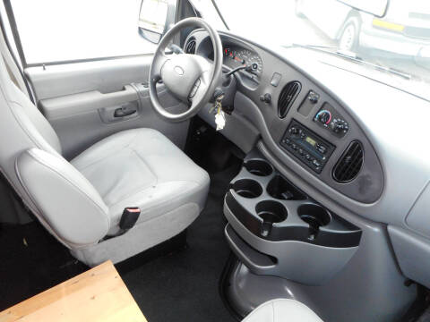 2006 Ford E-Series E-250