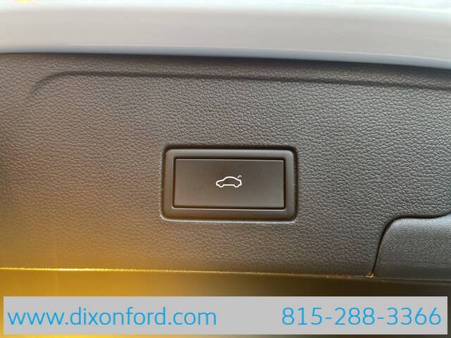 2021 Volkswagen Atlas Cross Sport V6 SE R-Line 4Motion