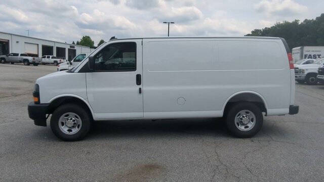 2025 Chevrolet Express 2500