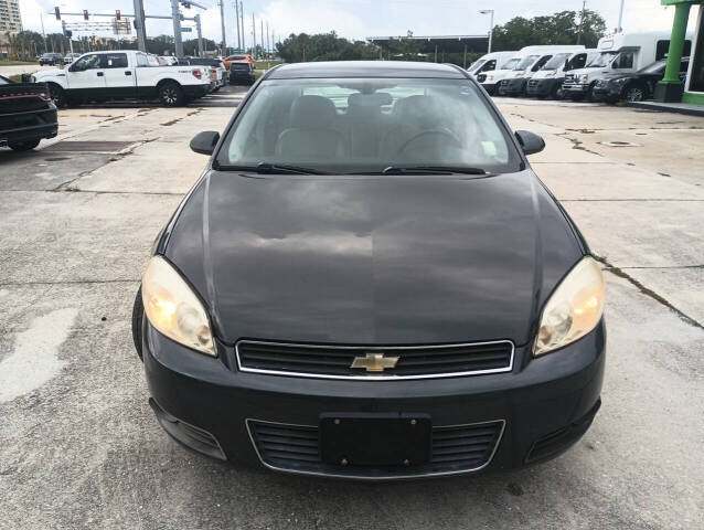 2006 Chevrolet Impala for sale at Auto Outlet Of Manatee in Palmetto, FL