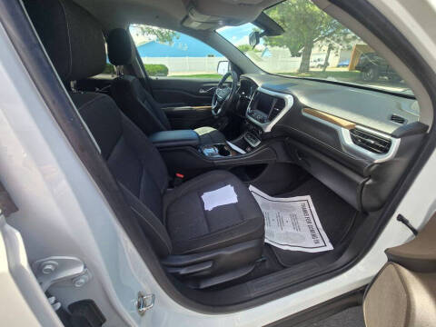 2021 GMC Acadia SLE