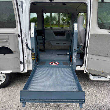 2011 Ford E-350