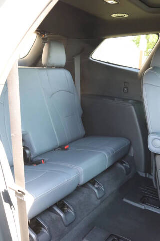 2022 Buick Enclave Essence