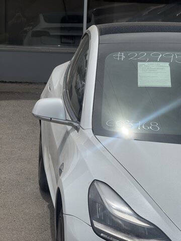 2020 Tesla Model 3 Standard Range