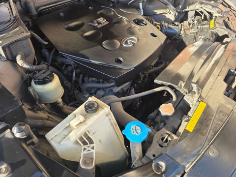 2004 Infiniti FX35
