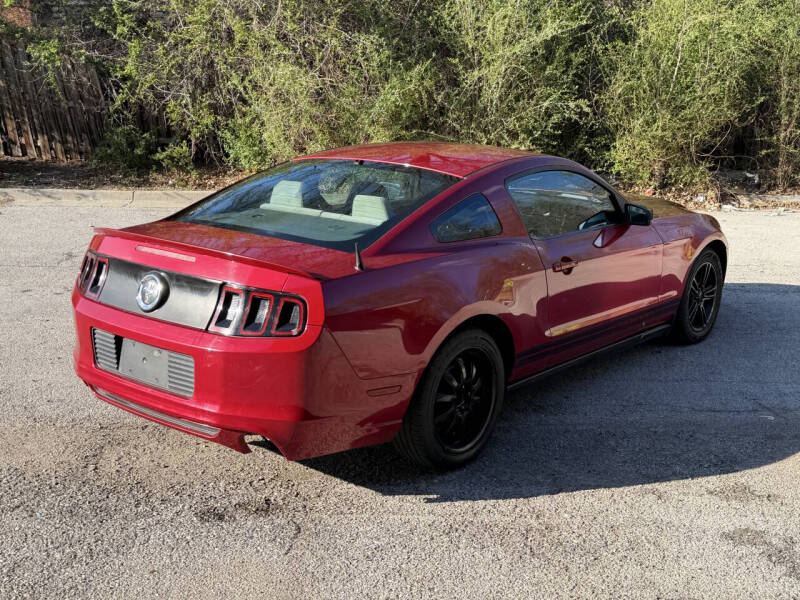 2013 Ford Mustang V6 Premium