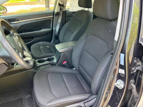 2020 Hyundai Elantra SEL