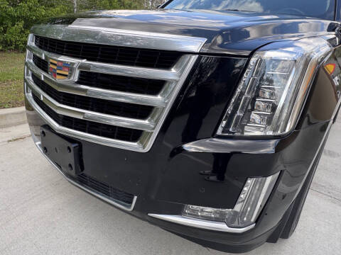 2017 Cadillac Escalade ESV Premium Luxury