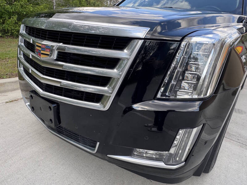 2017 Cadillac Escalade ESV Premium Luxury