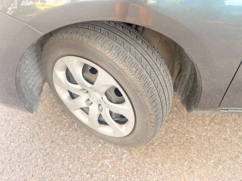 2011 Mazda MAZDA3 i Sport