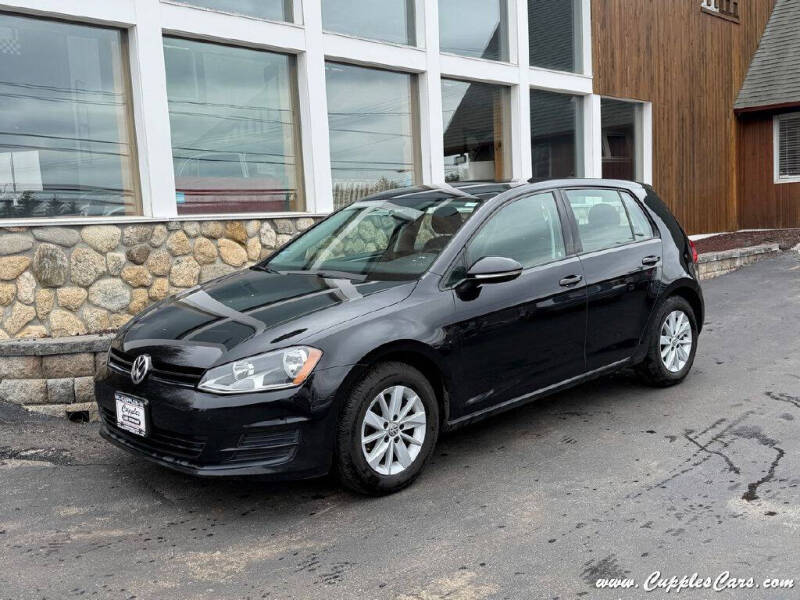 2016 Volkswagen Golf TSI S