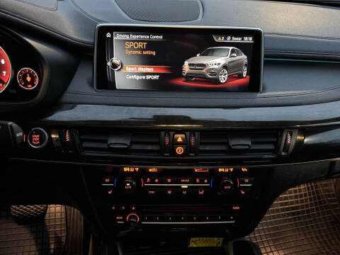 2017 BMW X6 xDrive50i