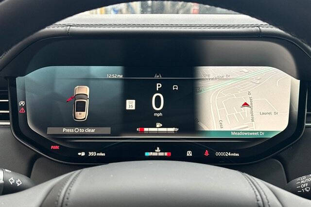 2025 Land Rover Range Rover P400 SE