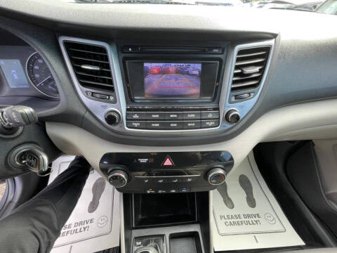 2016 Hyundai Tucson SE