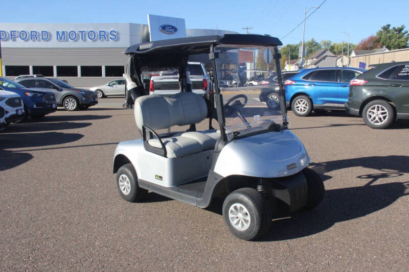 2020 E-Z-GO RXV ELiTE