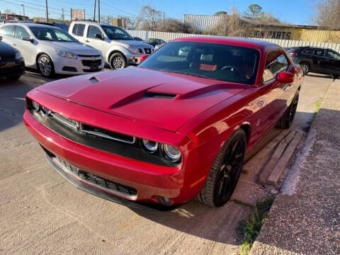 2015 Dodge Challenger for sale at Sam's Auto Sales in Houston TX