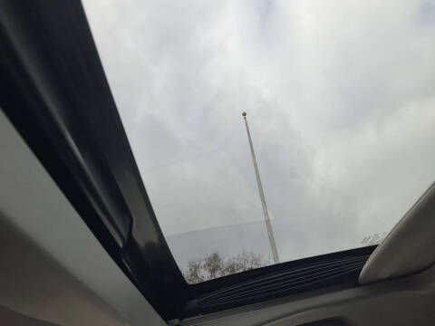 2017 Toyota Sienna XLE 8-Passenger