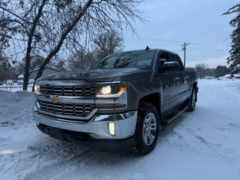 2017 Chevrolet Silverado 1500 LT's photo