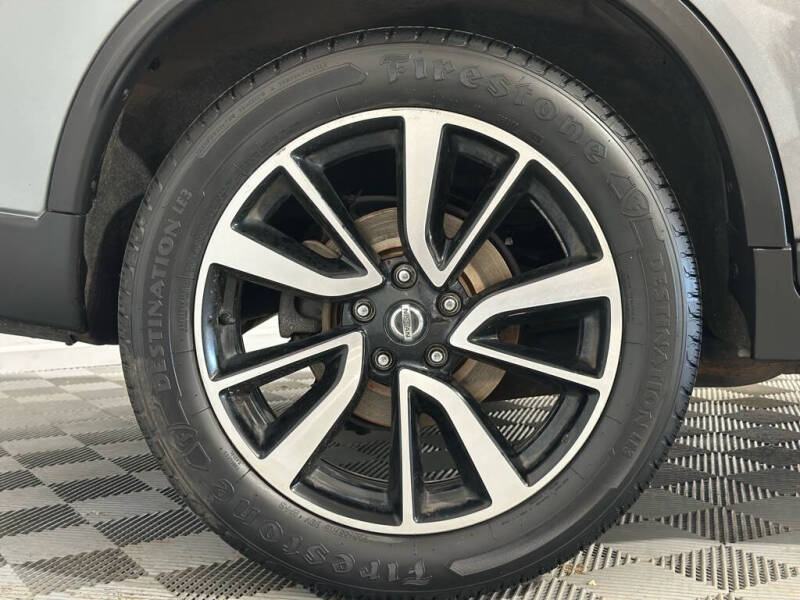2019 Nissan Rogue S
