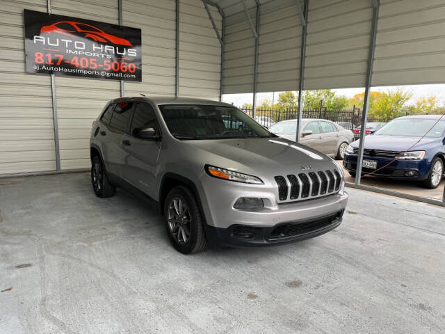 2014 Jeep Cherokee for sale at Auto Haus Imports in Grand Prairie, TX