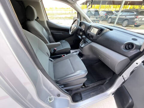 2020 Nissan NV200