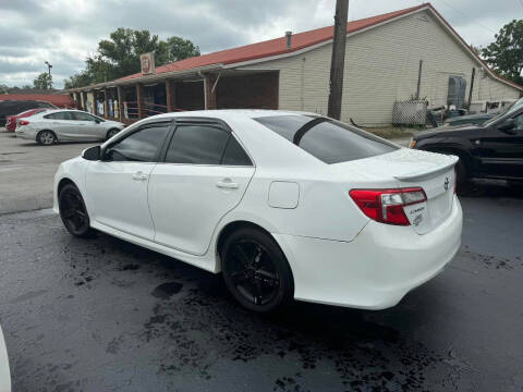 2012 Toyota Camry for sale at CRS Auto & Trailer Sales Inc in Clay City KY