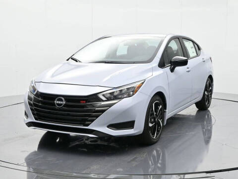 2025 Nissan Versa SR