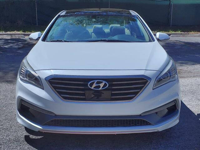 2016 Hyundai SONATA for sale at Winter Park Auto Mall in Orlando, FL