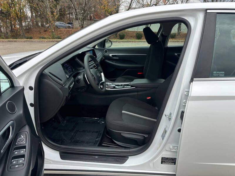 2022 Hyundai Sonata Hybrid Blue