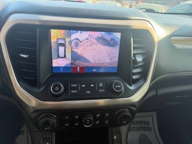 2017 GMC Acadia Denali