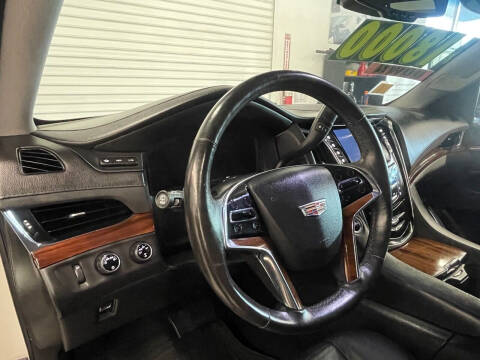 2015 Cadillac Escalade Premium