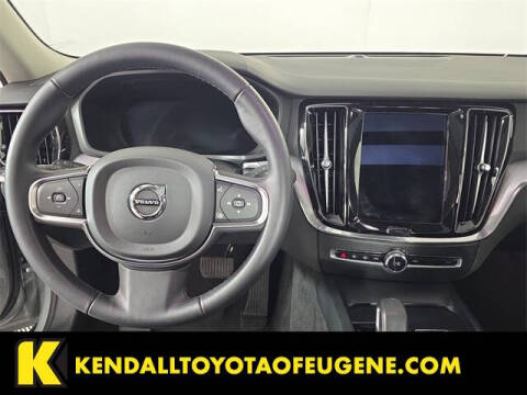 2024 Volvo S60 B5 Core Dark Theme