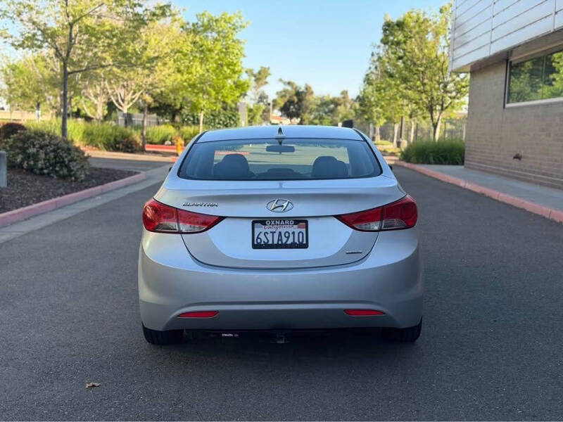 2011 Hyundai Elantra GLS