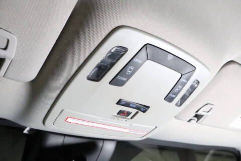 2021 Toyota Sienna LE 8-Passenger