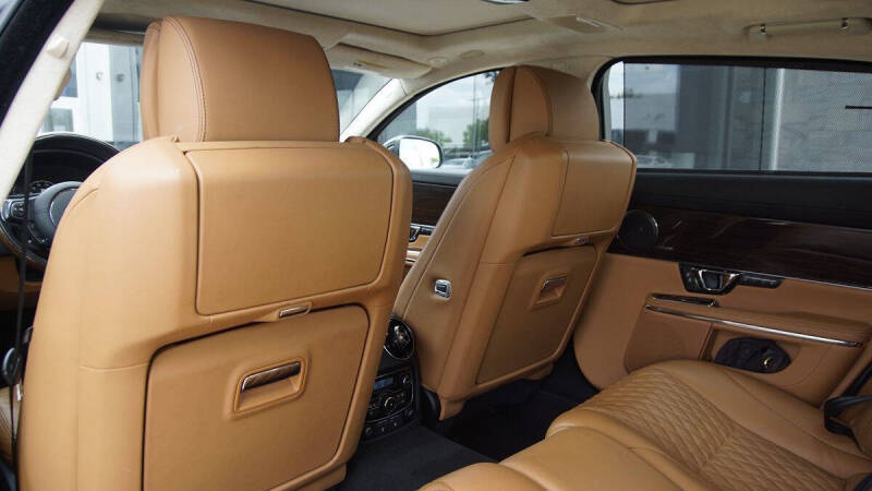 2016 Jaguar XJL Portfolio