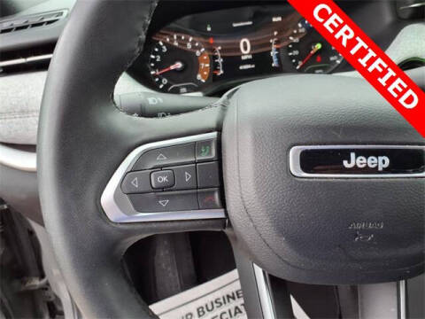 2023 Jeep Compass Latitude Lux