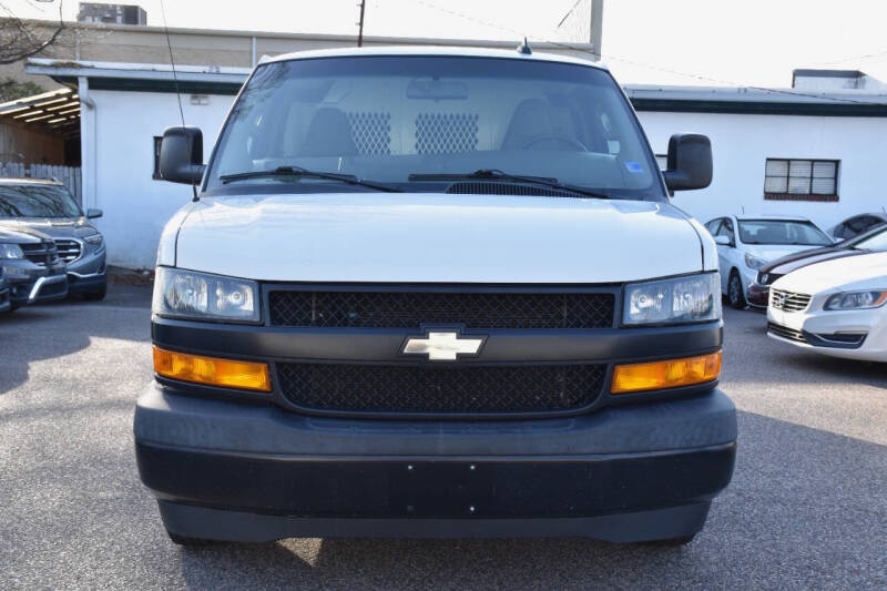2018 Chevrolet Express 2500