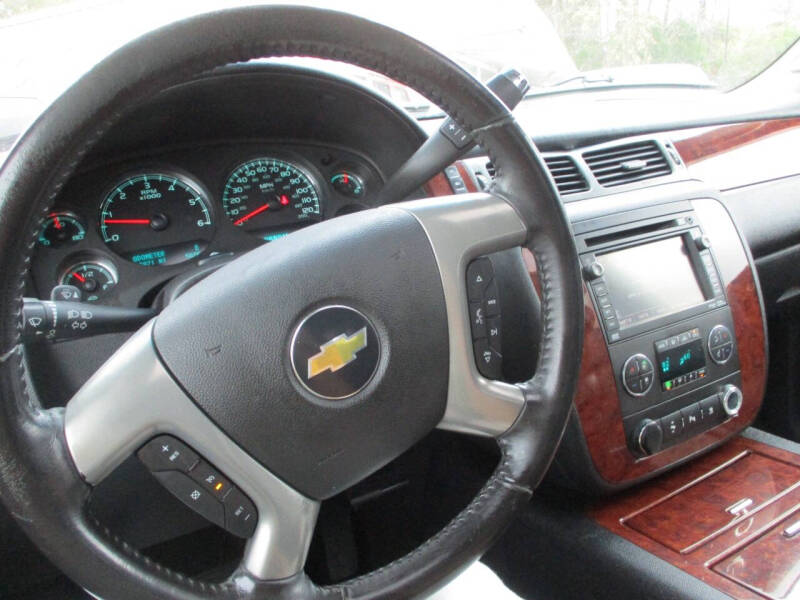 2011 Chevrolet Avalanche LTZ