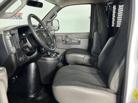 2024 GMC Savana 2500