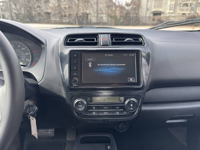 2021 Mitsubishi Mirage SE