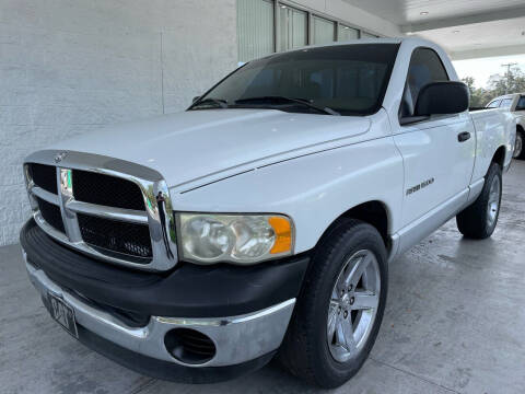 2004 Dodge Ram 1500 for sale at Powerhouse Automotive in Tampa FL